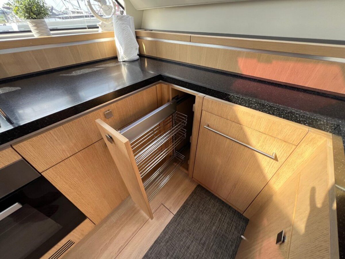 2021-privilege-56-b9ee72