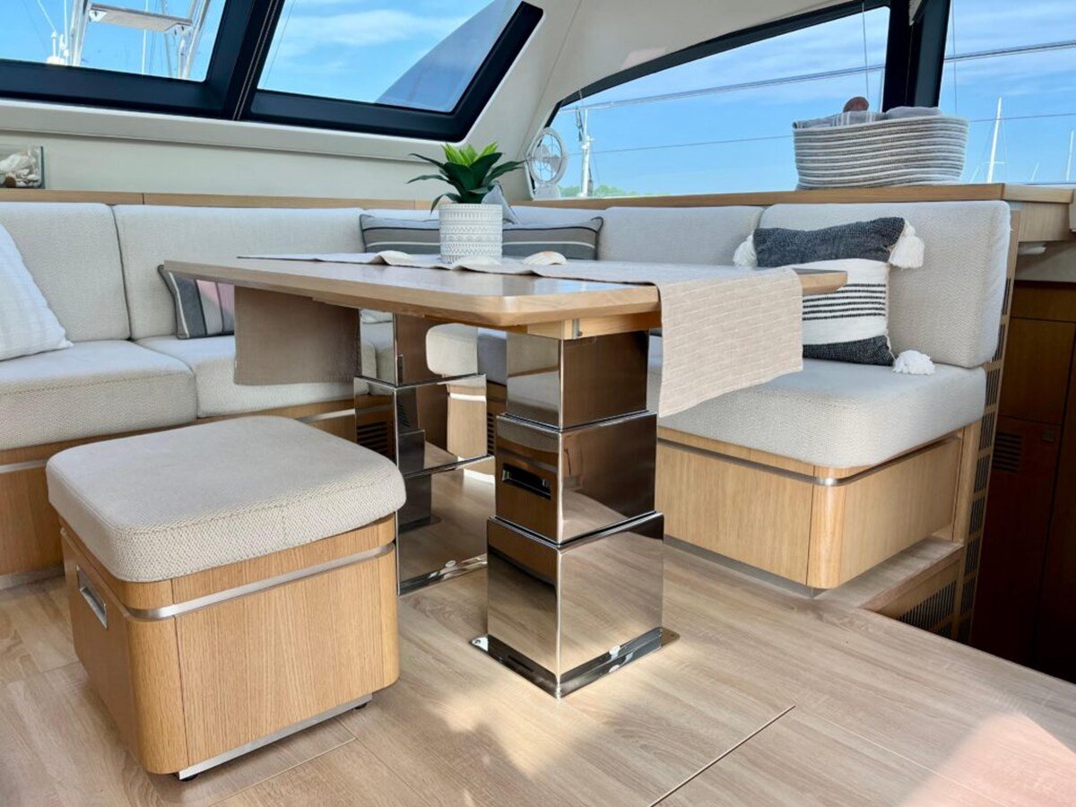 2021-privilege-56-b9ee72