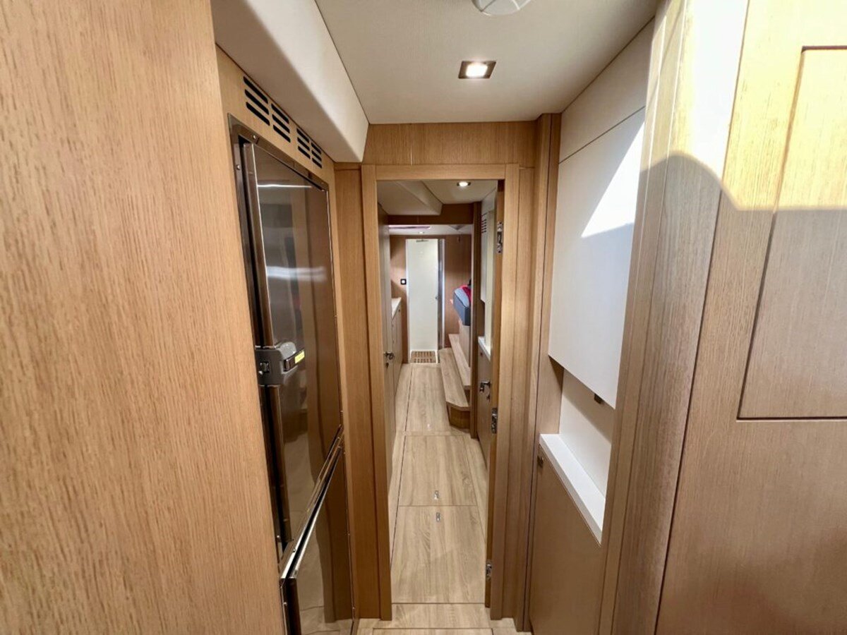 2021-privilege-56-b9ee72