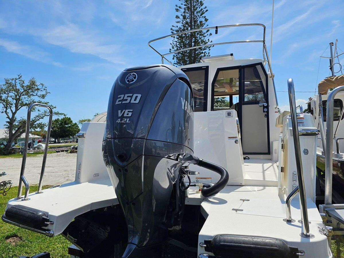 2021-ranger-tugs-25-1-9cf765