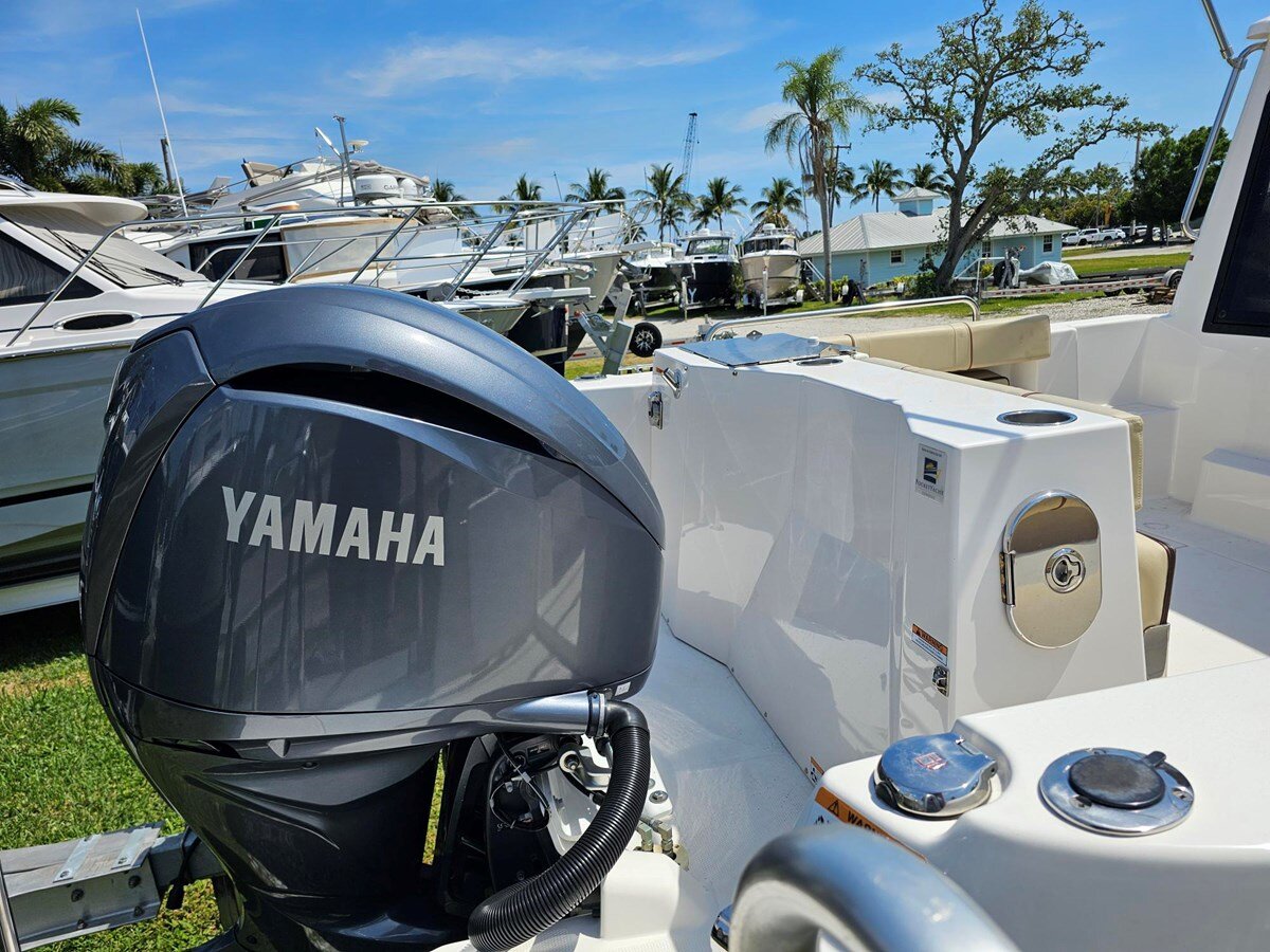 2021-ranger-tugs-25-1-9cf765