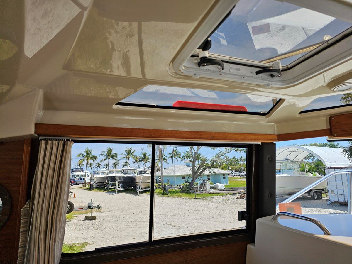 2021-ranger-tugs-25-1-9cf765