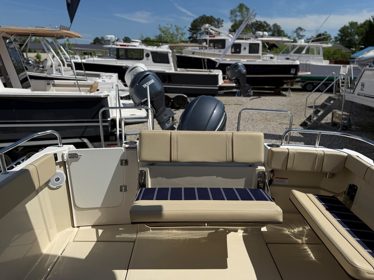 2021-ranger-tugs-28-5-cf91f0