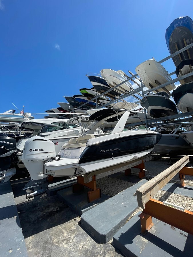 2021-regal-26-021669