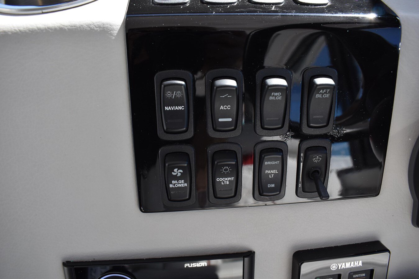 2021-regal-36-6add1d