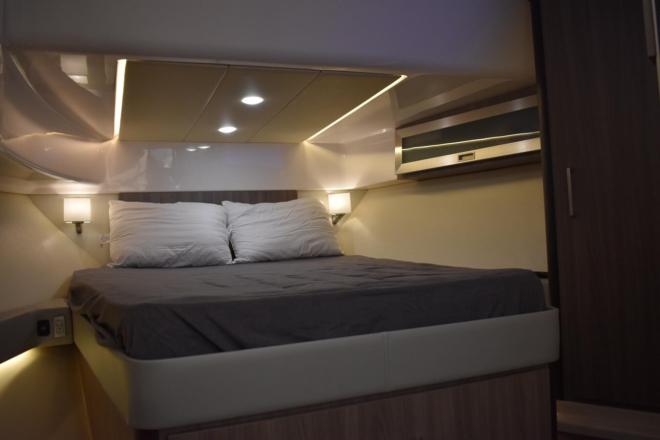 2021-regal-36-6add1d