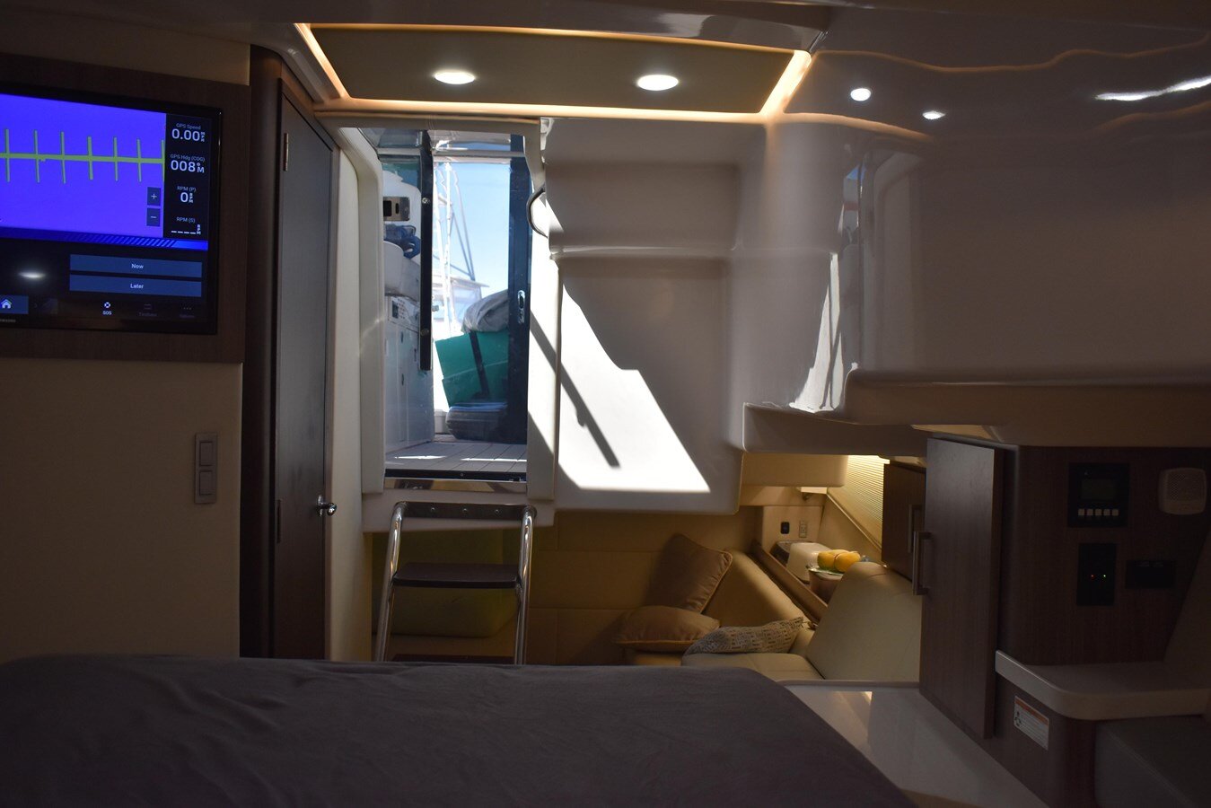 2021-regal-36-6add1d