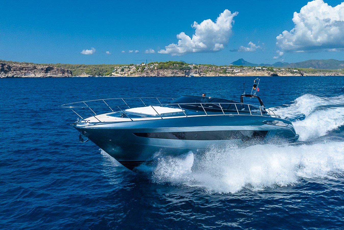 2021-riva-56-8-67b803