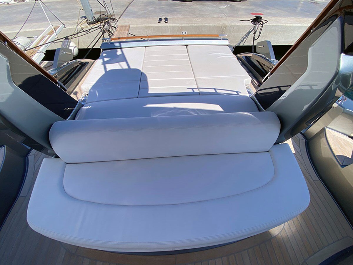 2021-riva-56-8-67b803