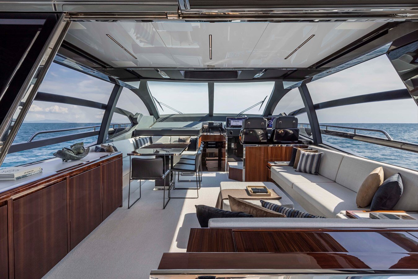 2021-riva-76-4-0cafaa