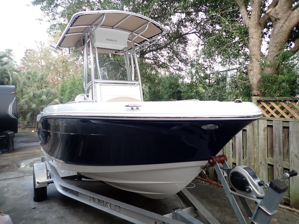 2021-robalo-18-4933e8