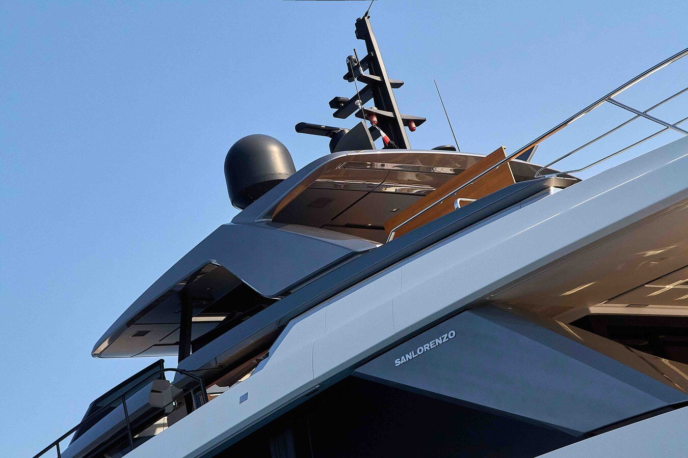 2021-sanlorenzo-102-71da8f