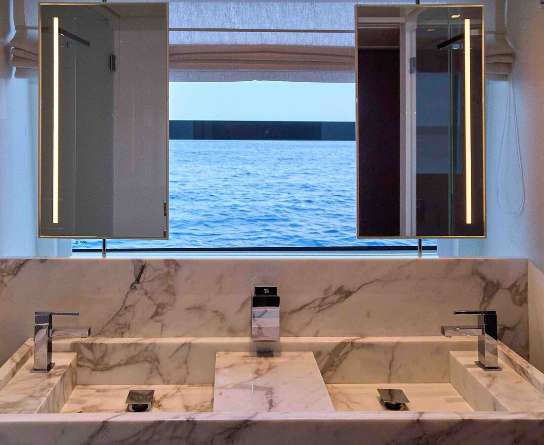 2021-sanlorenzo-102-71da8f