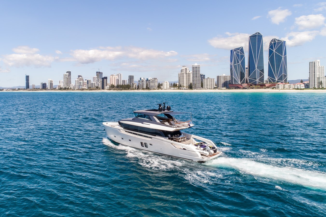 2021-sanlorenzo-84-6-e39f66