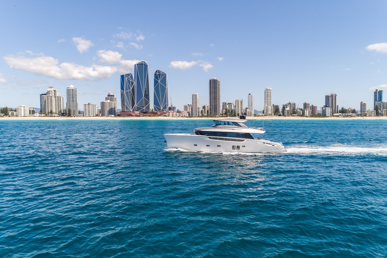 2021-sanlorenzo-84-6-e39f66