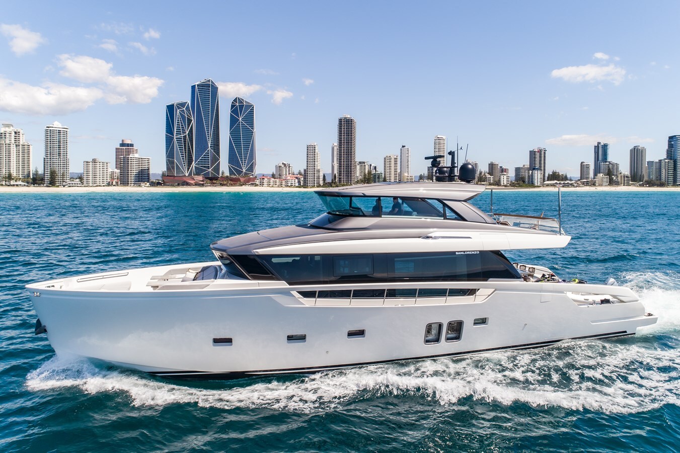 2021-sanlorenzo-84-6-e39f66