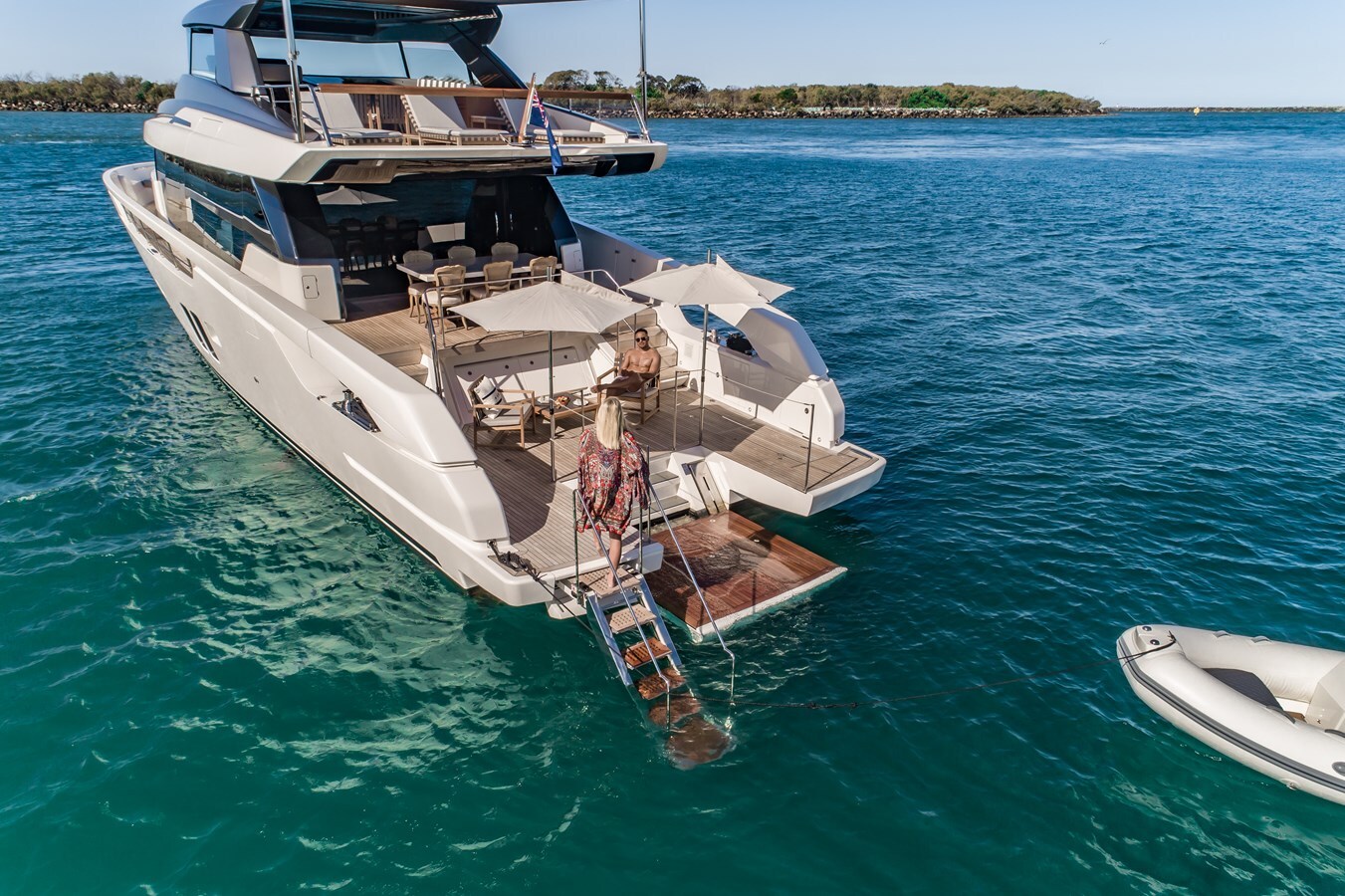 2021-sanlorenzo-84-6-e39f66