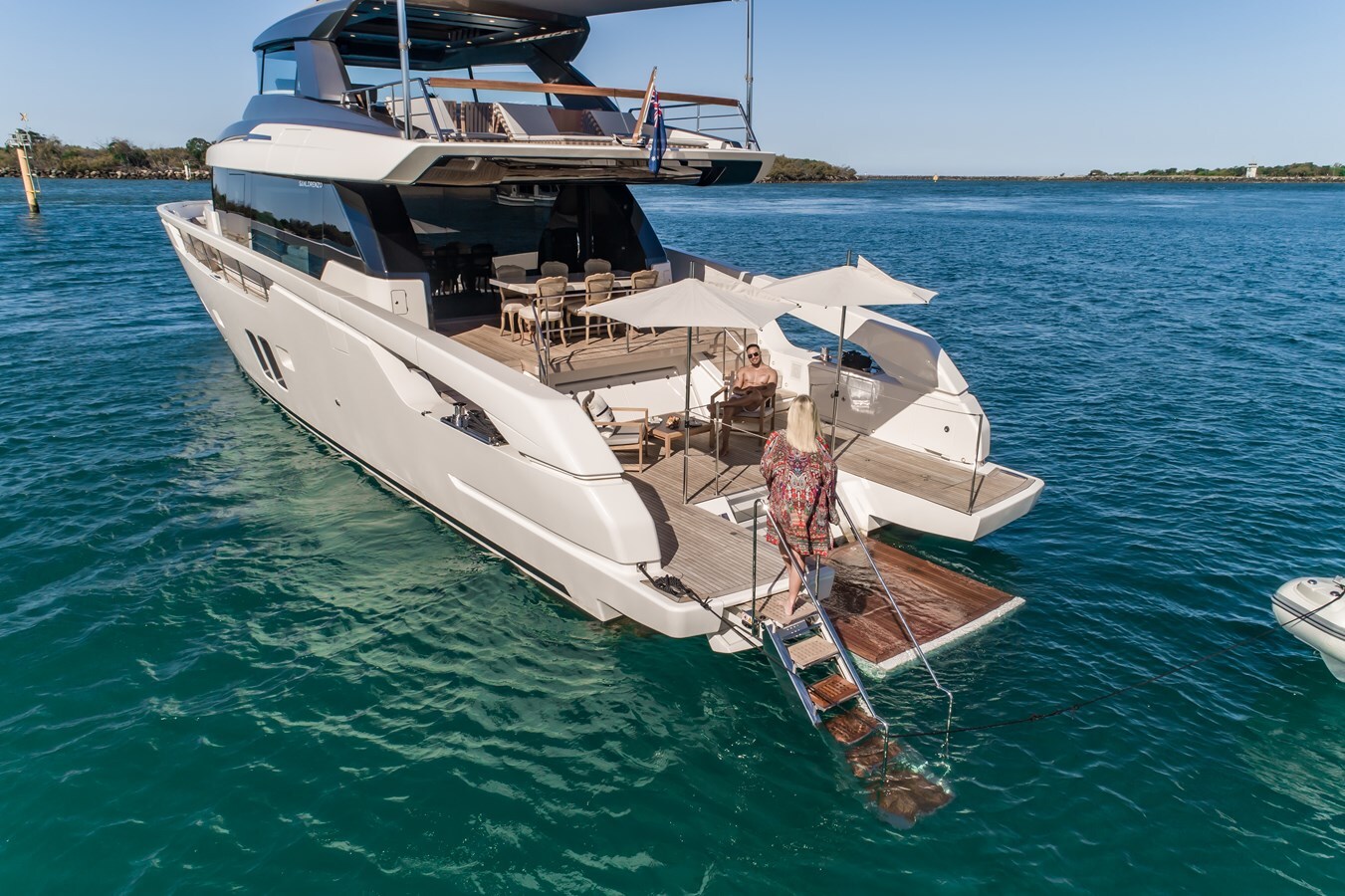 2021-sanlorenzo-84-6-e39f66