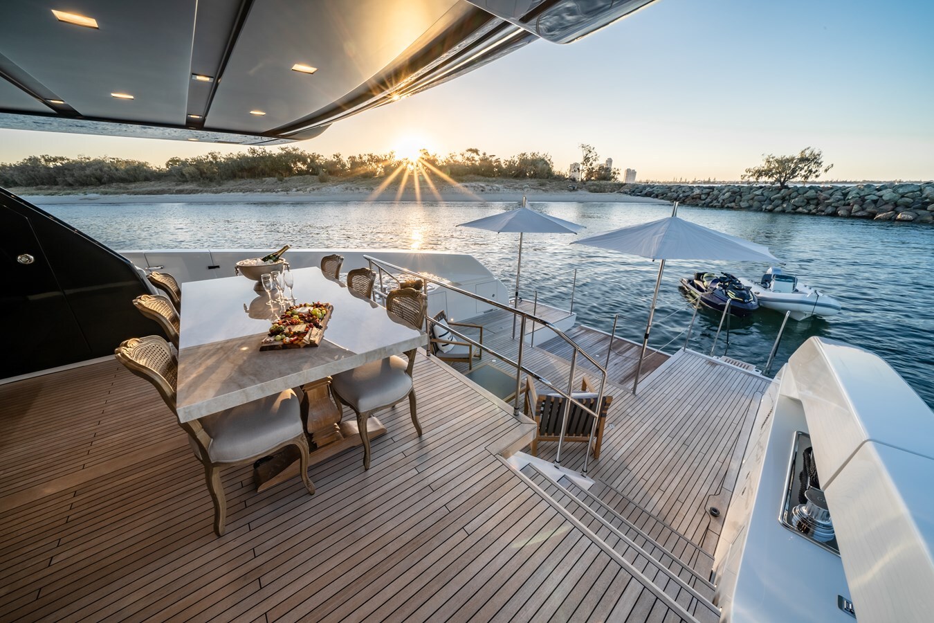 2021-sanlorenzo-84-6-e39f66