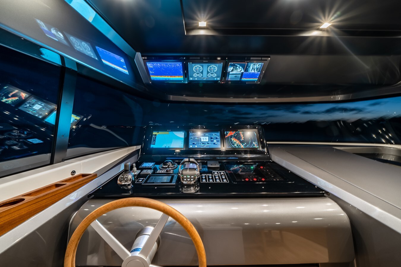 2021-sanlorenzo-84-6-e39f66