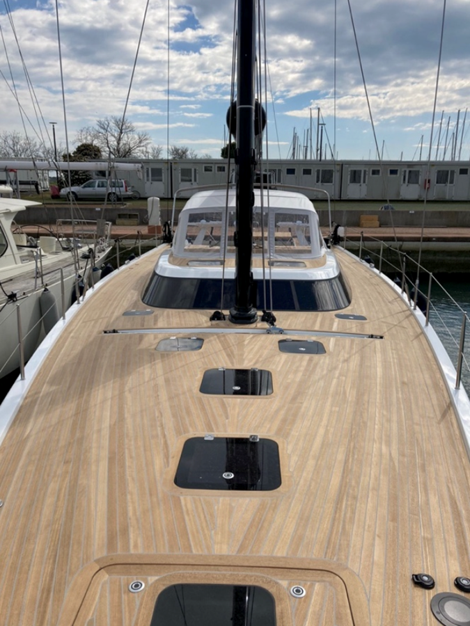 2021-solaris-yachts-63-8-738c13