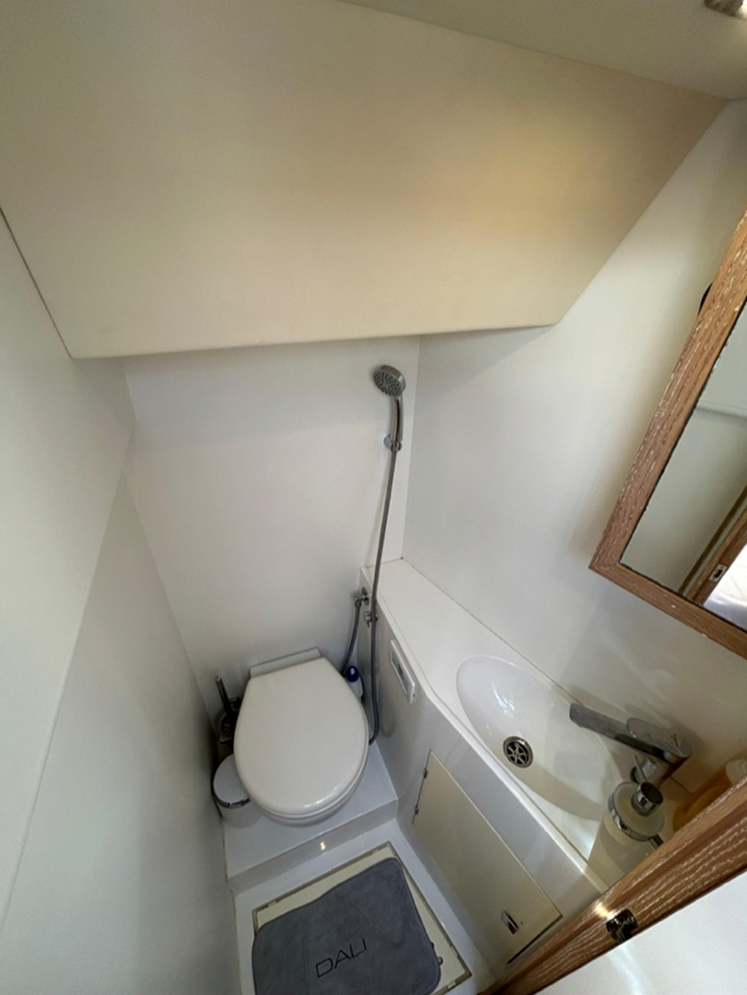 2021-solaris-yachts-63-8-738c13