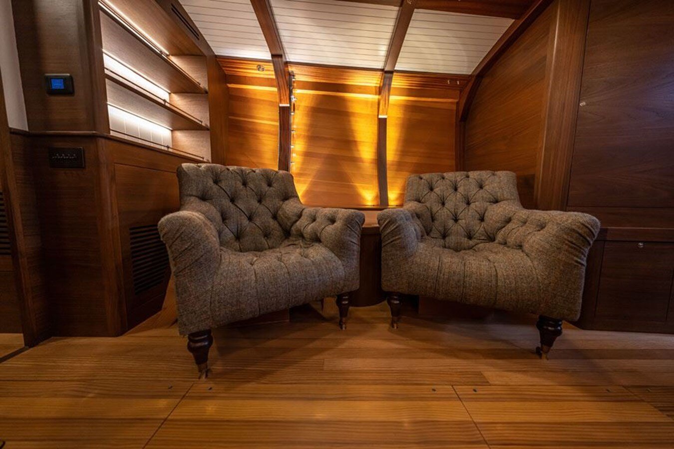 2021-spirit-yachts-65-b35f84