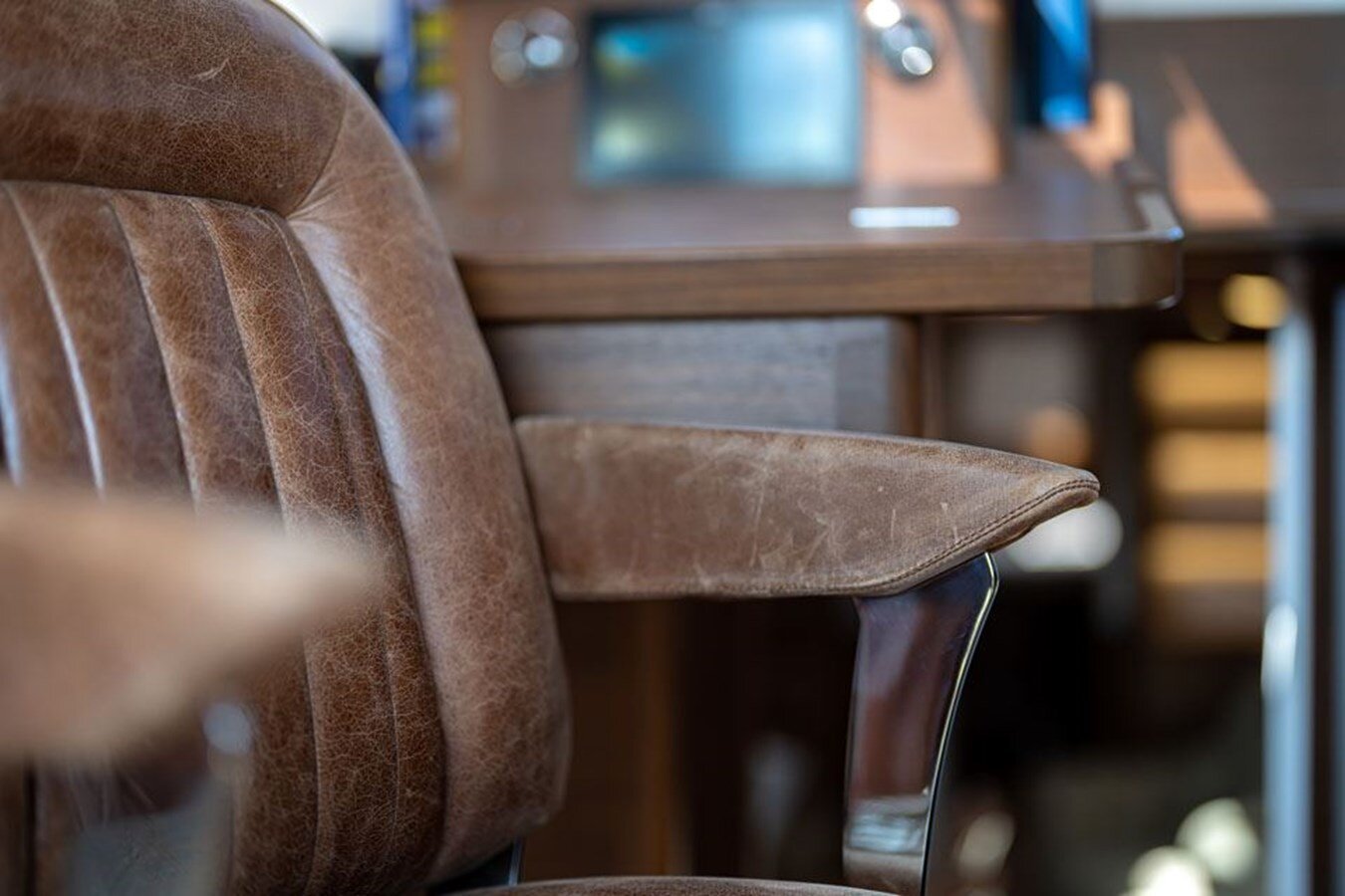 2021-spirit-yachts-65-b35f84