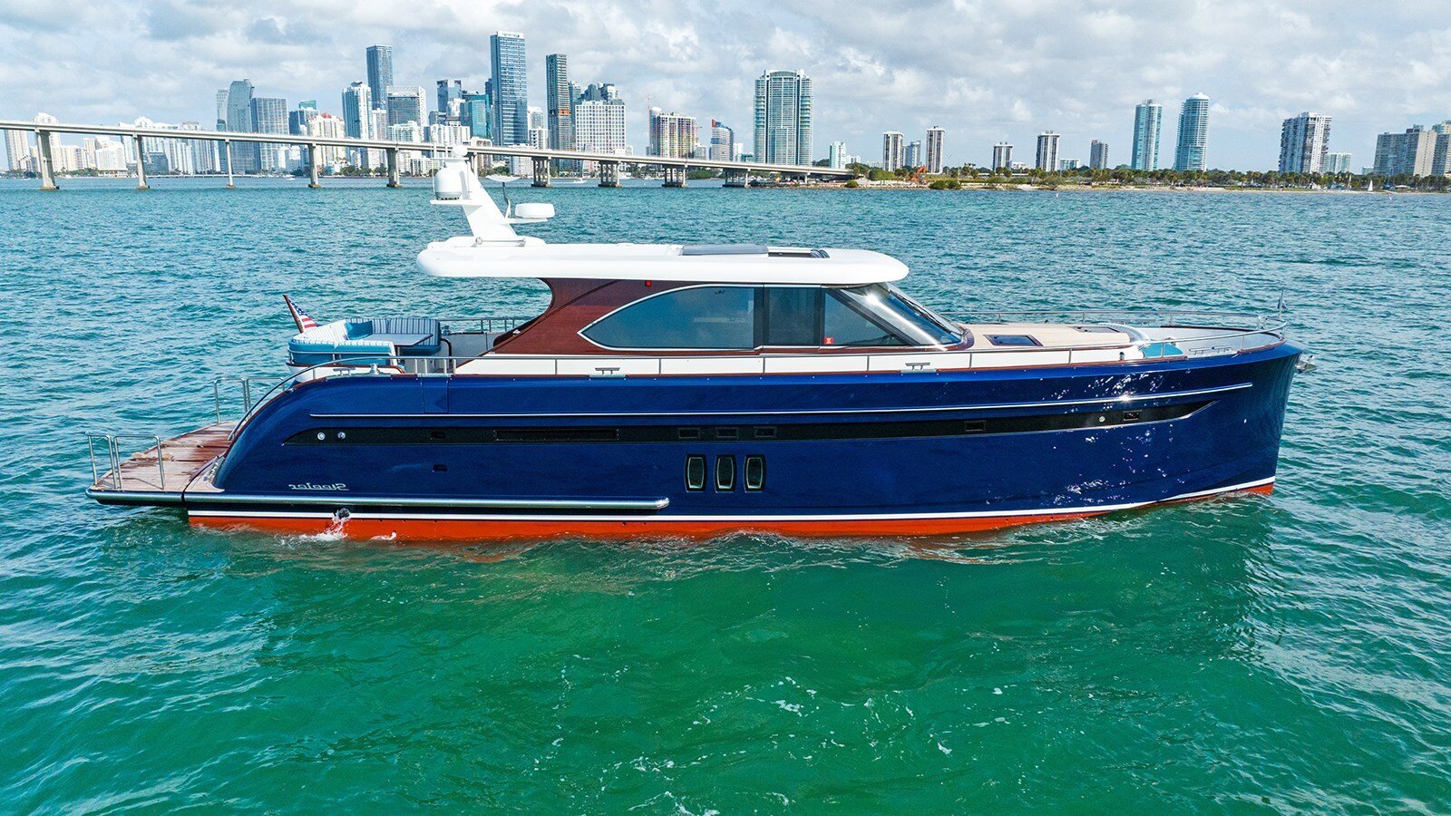 2021-steeler-yachts-62-a1703b