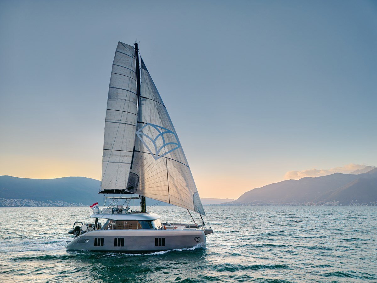 2021-sunreef-yachts-50-1-f9d146