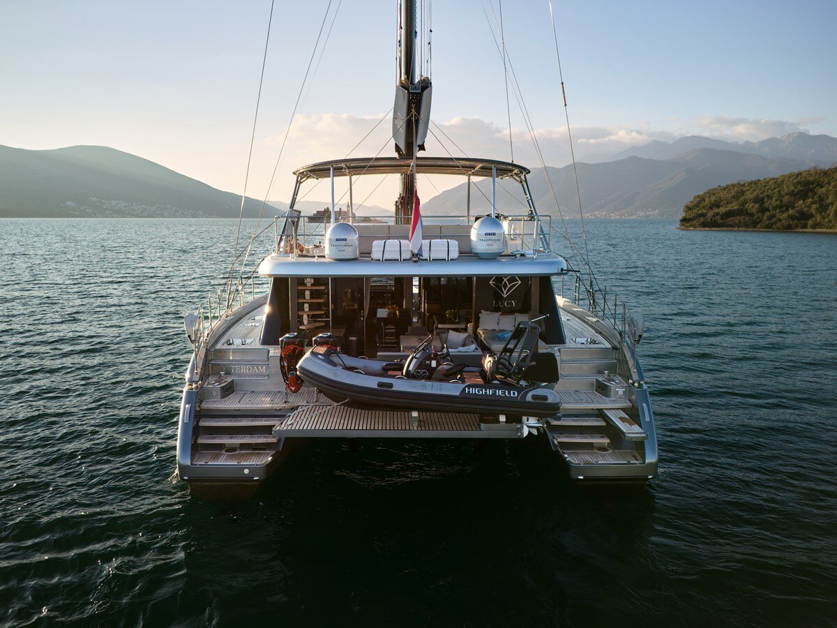 2021-sunreef-yachts-50-1-f9d146