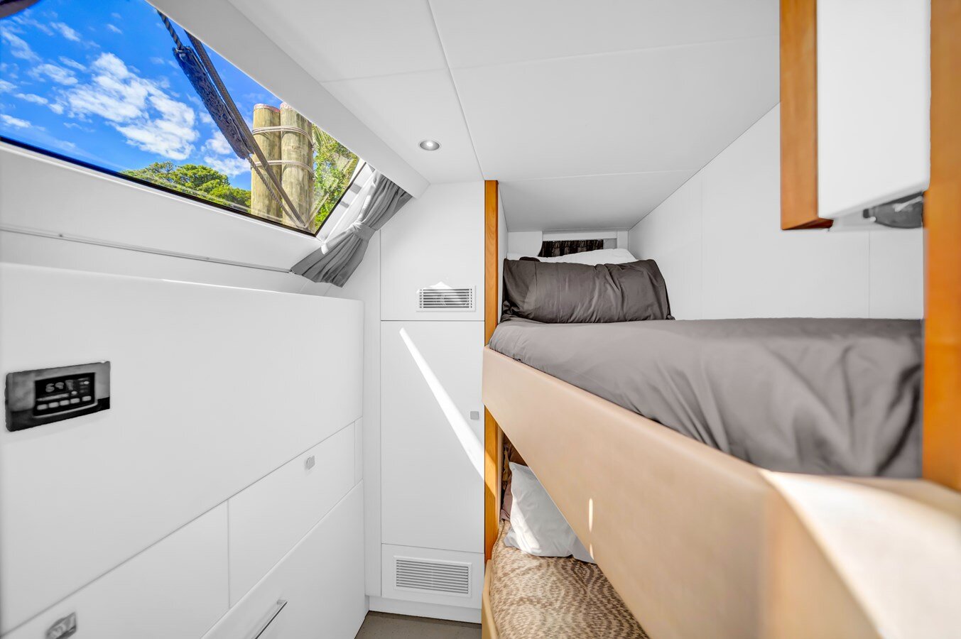 2021-sunseeker-86-49d89c