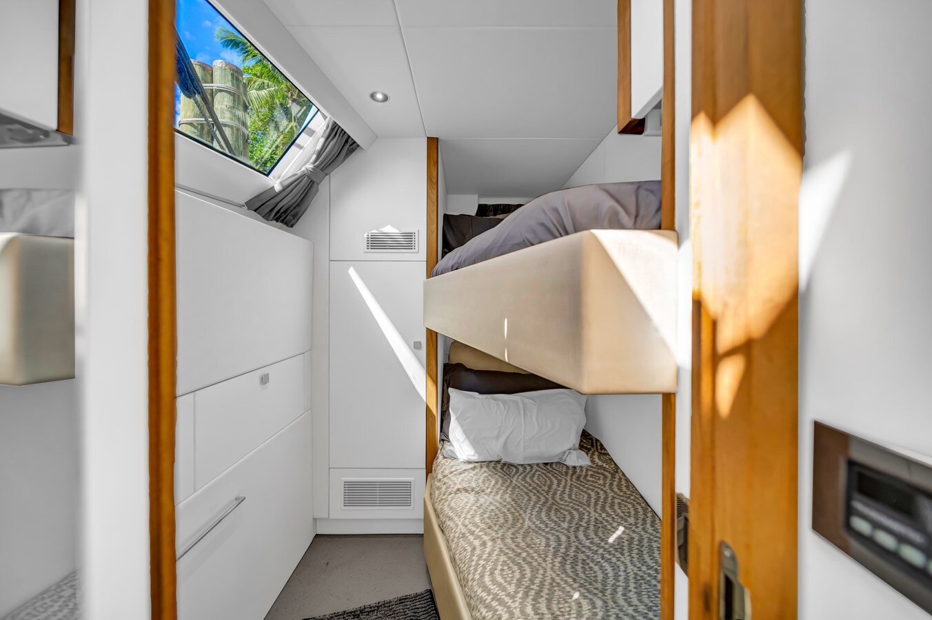 2021-sunseeker-86-49d89c