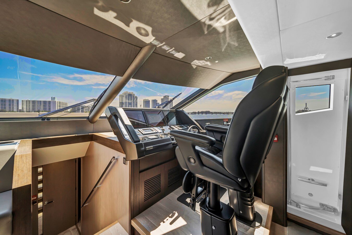 2021-sunseeker-86-49d89c