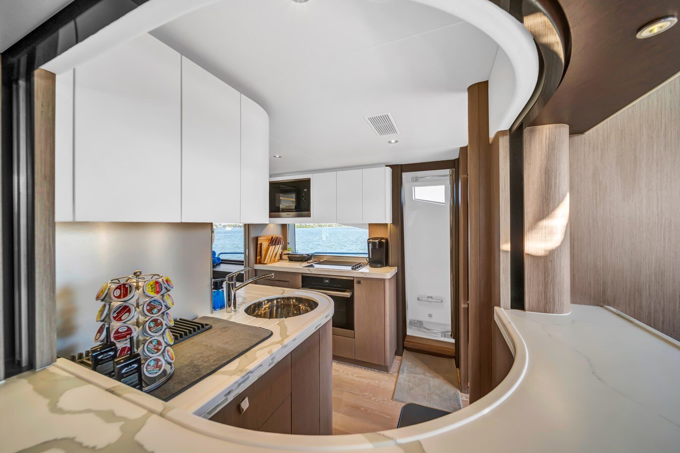 2021-sunseeker-86-49d89c