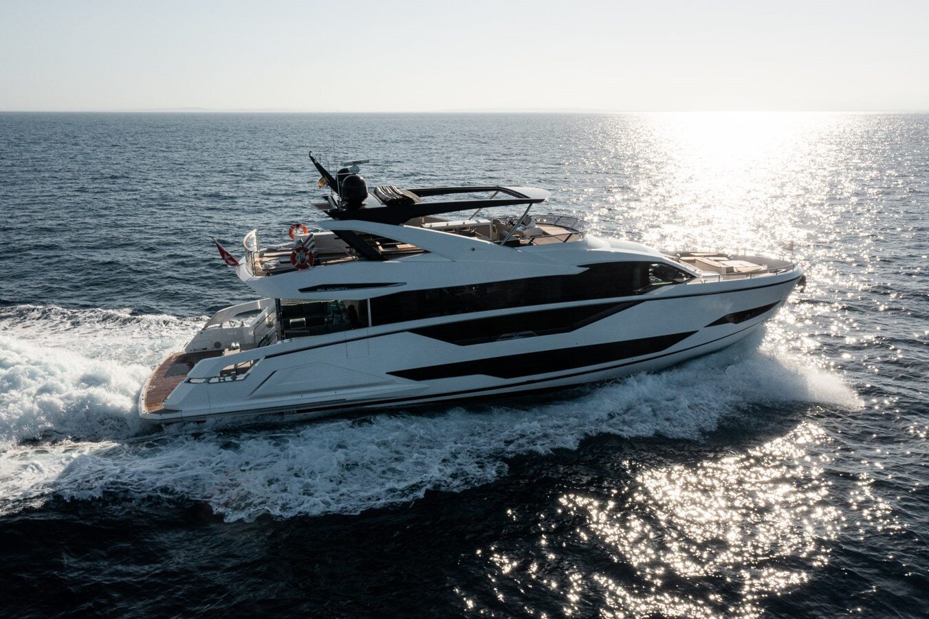 2021-sunseeker-87-e78f98