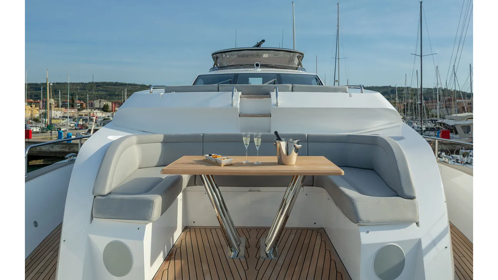 2021 SUNSEEKER 91' 11