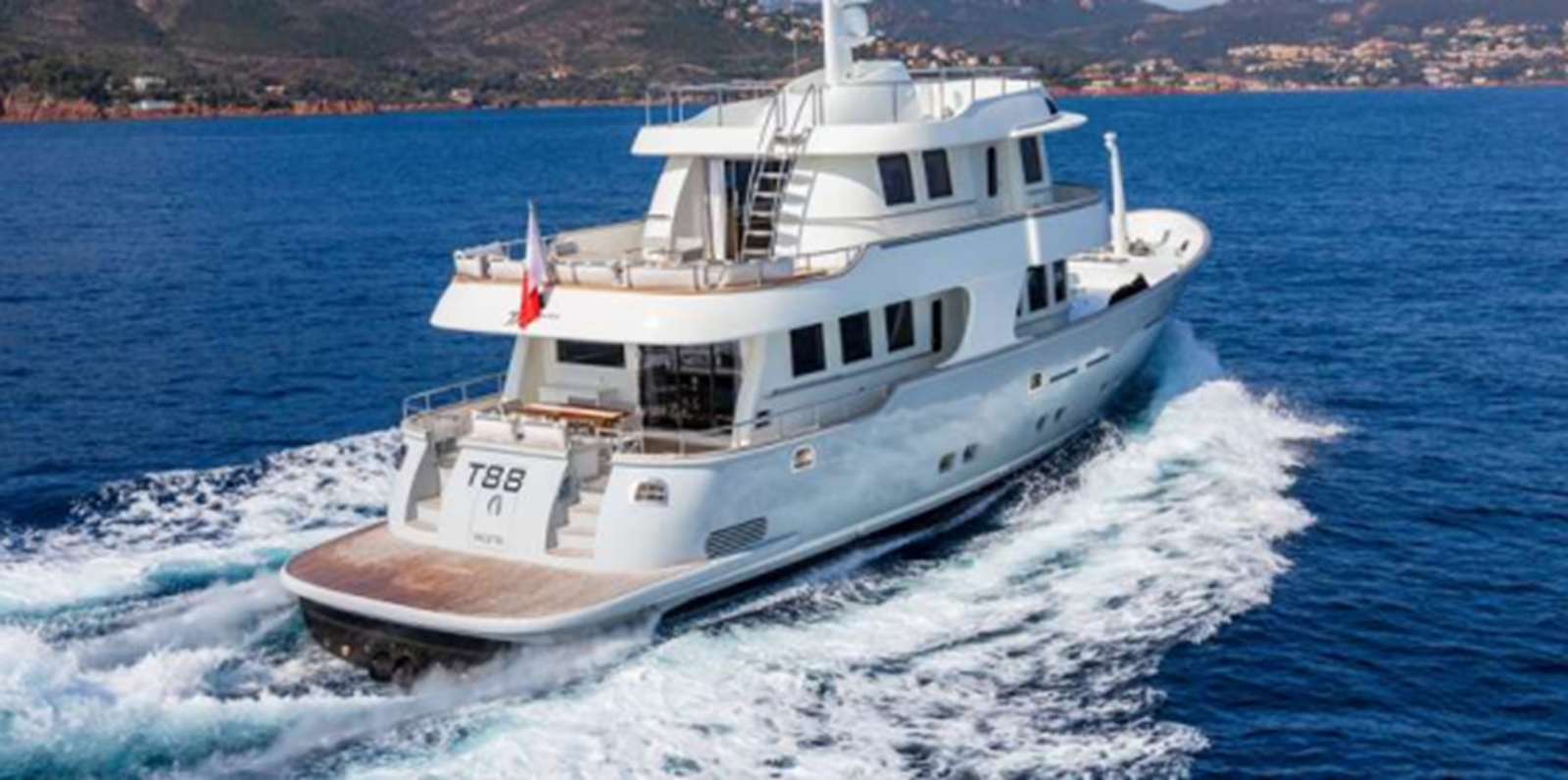 2021-terranova-yachts-88-31afc9