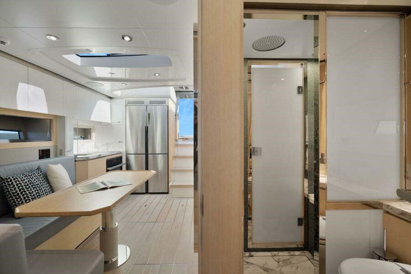 2021-uniesse-54-7-ddebba