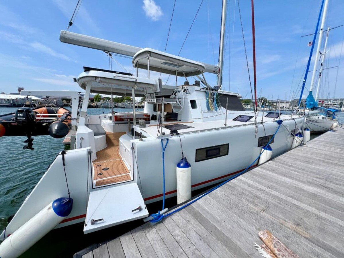 2021-vision-44-4-9ca344