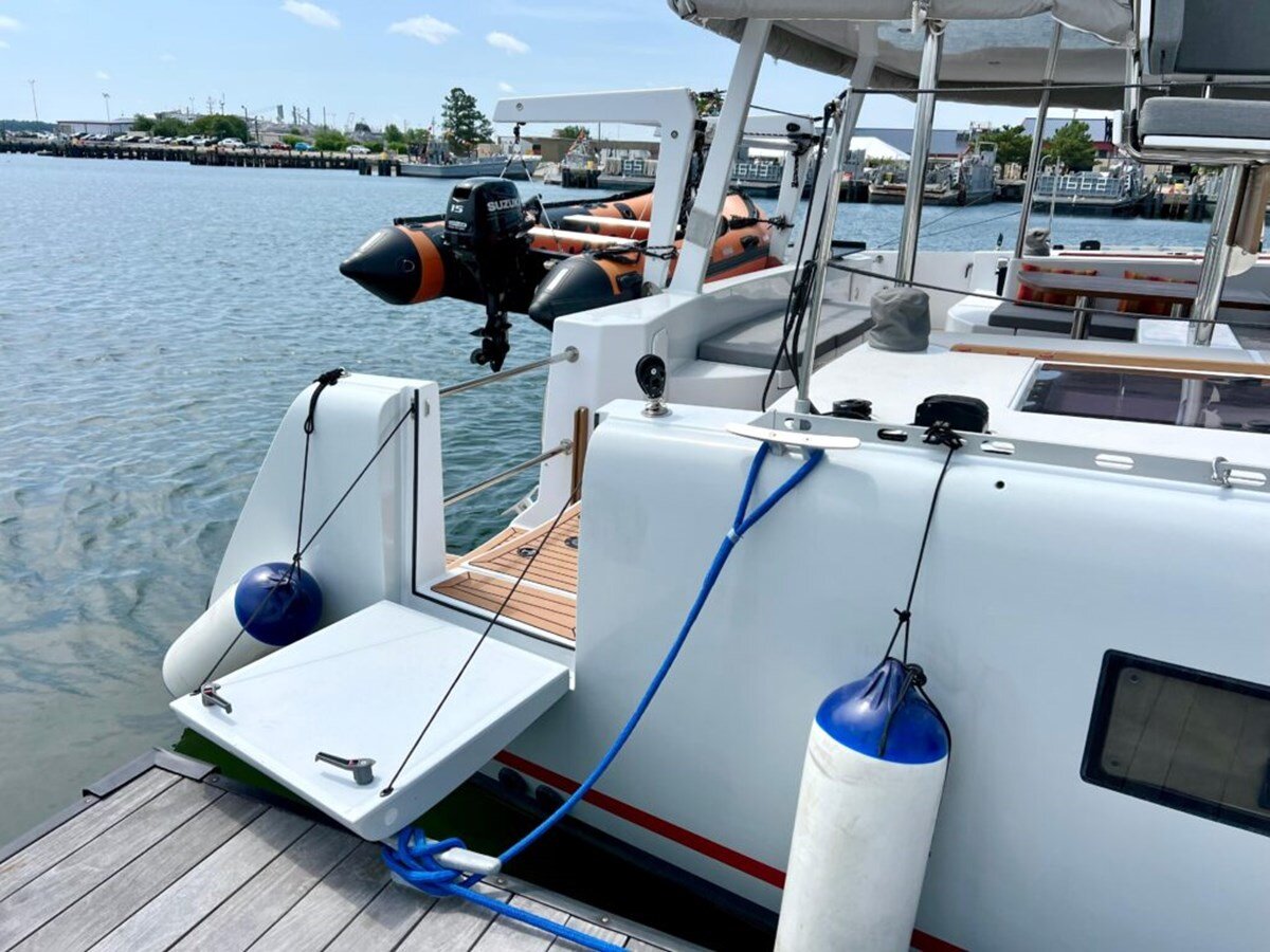 2021-vision-44-4-9ca344