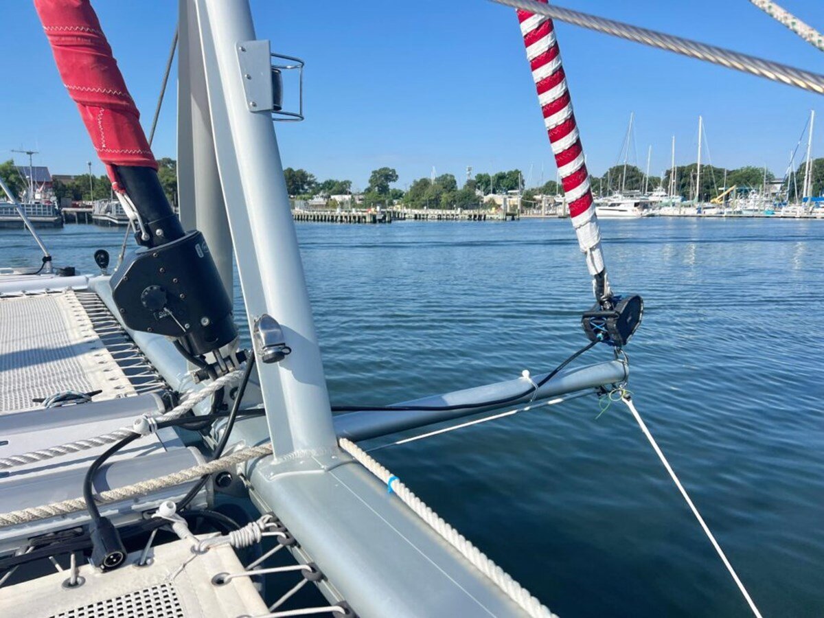 2021-vision-44-4-9ca344