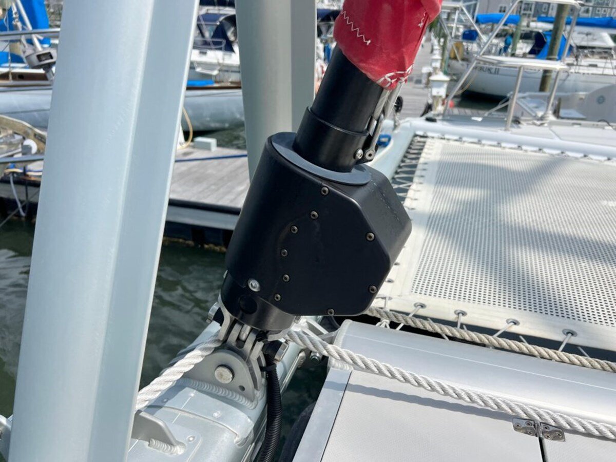 2021-vision-44-4-9ca344