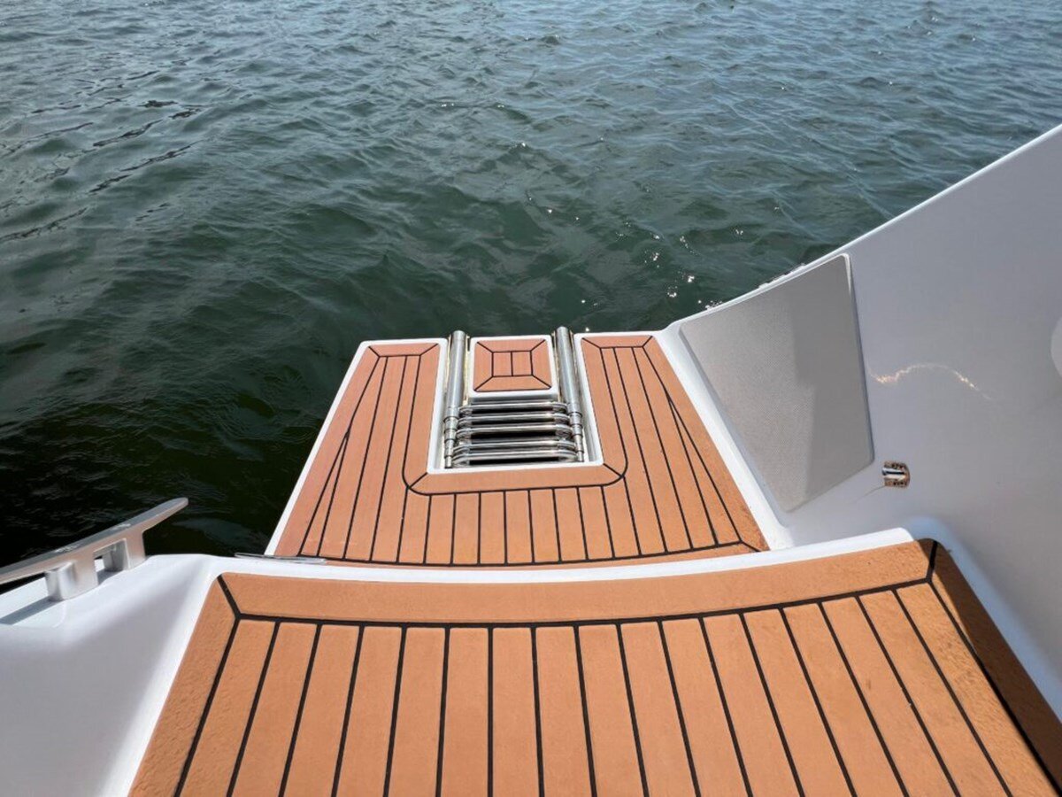 2021-vision-44-4-9ca344