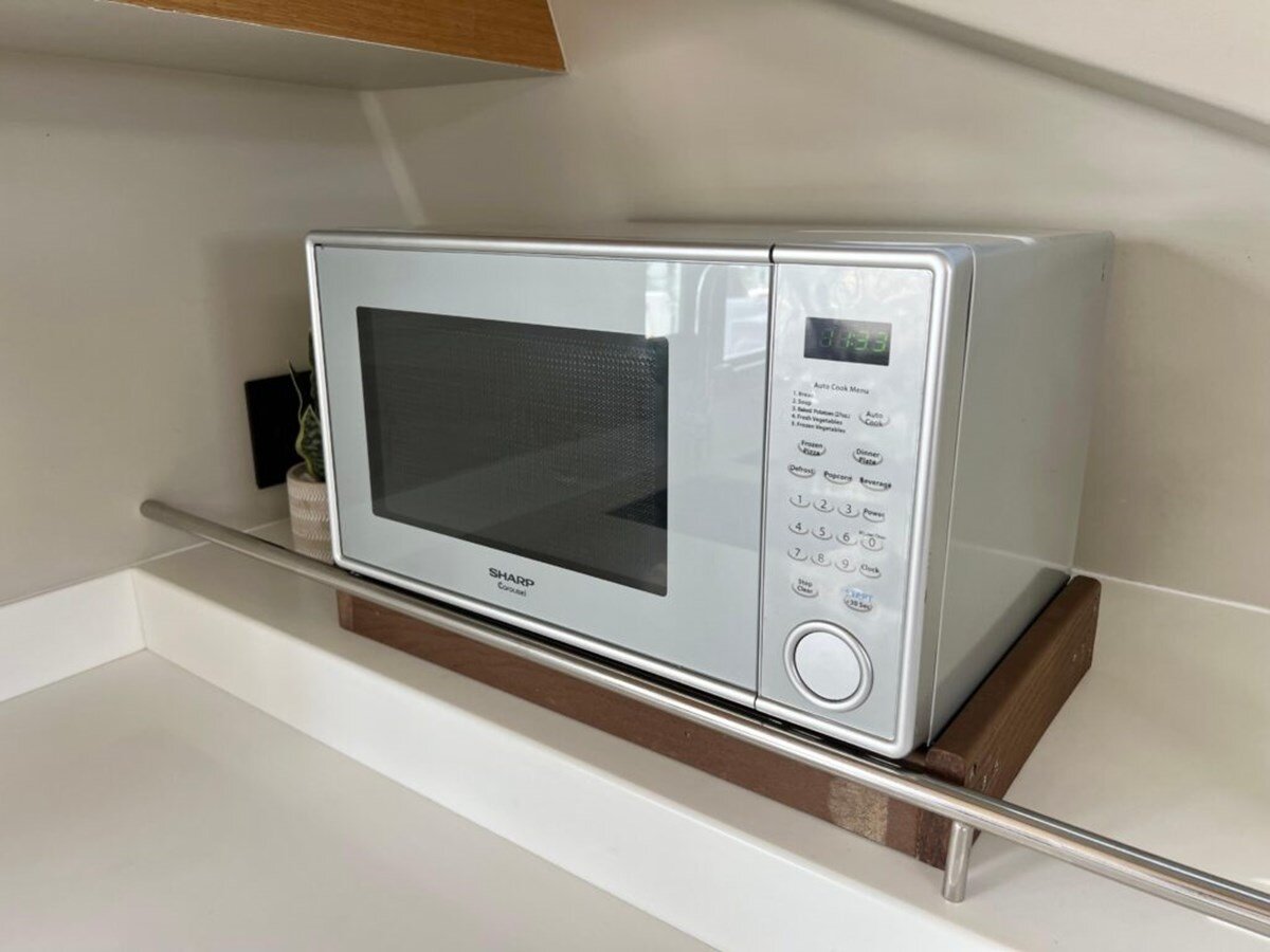 2021-vision-44-4-9ca344