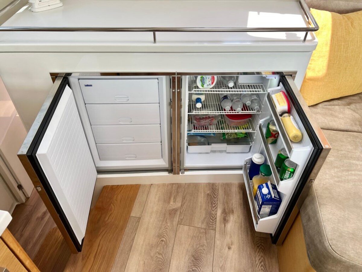 2021-vision-44-4-9ca344