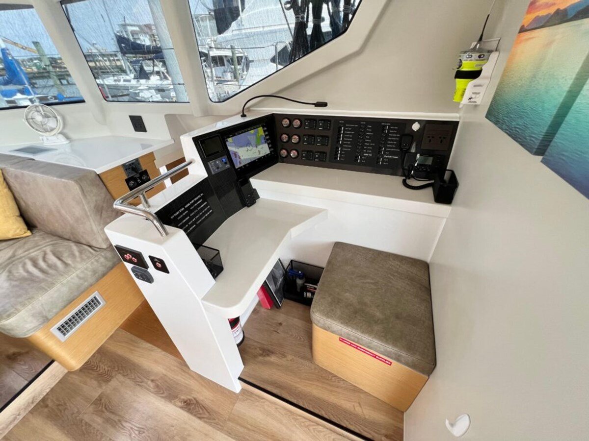 2021-vision-44-4-9ca344