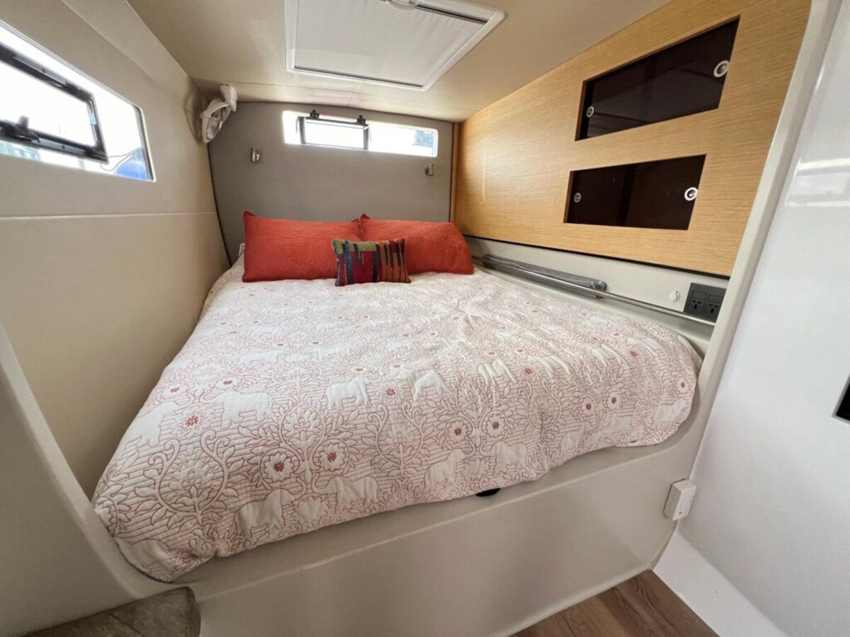 2021-vision-44-4-9ca344