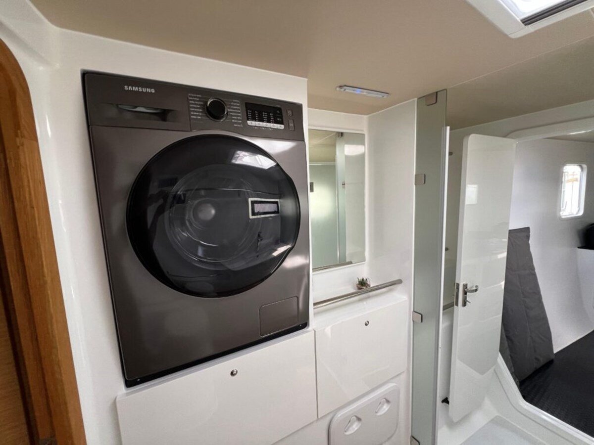 2021-vision-44-4-9ca344