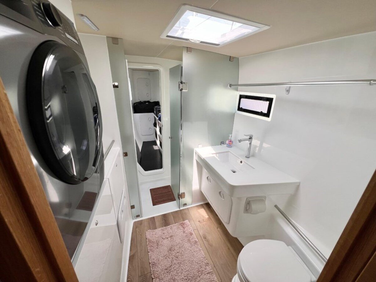 2021-vision-44-4-9ca344